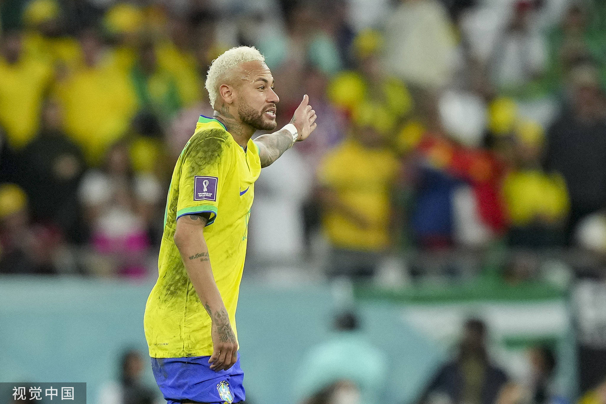 海星直播-内马尔在法国队比赛中赛况扑朔迷离，惊险取胜引发热议！的简单介绍