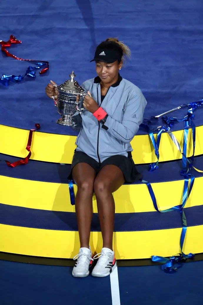 海星赛事-包含大坂直美回归赛场，败北首场状态亮眼，瑞士队观众沸腾！的词条